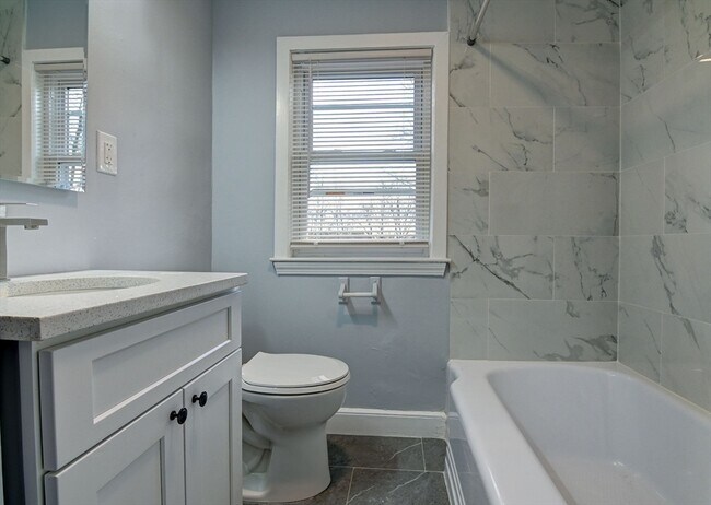 Building Photo - 23 Langley Cir