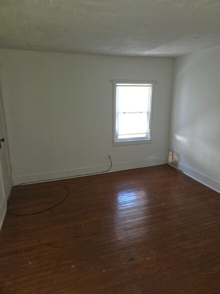 Building Photo - 18707 Smittys Rd SW