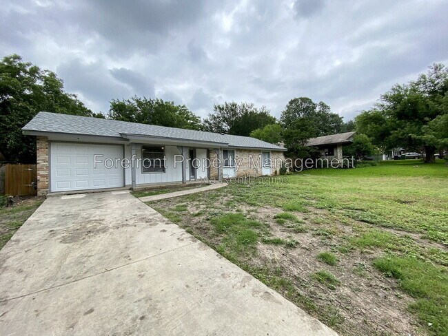 Building Photo - 4331 Avenida Prima St