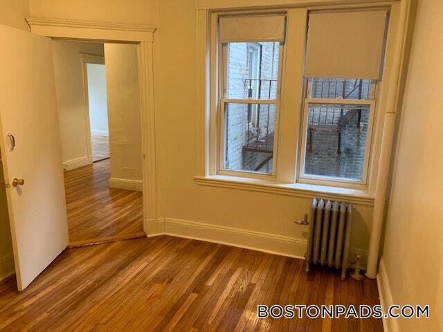 Building Photo - 1185 Boylston St