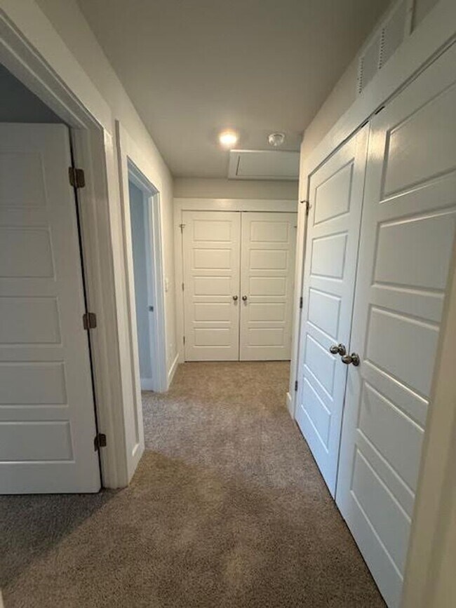 Building Photo - Be the first to Live in This Brand-New Townhome!