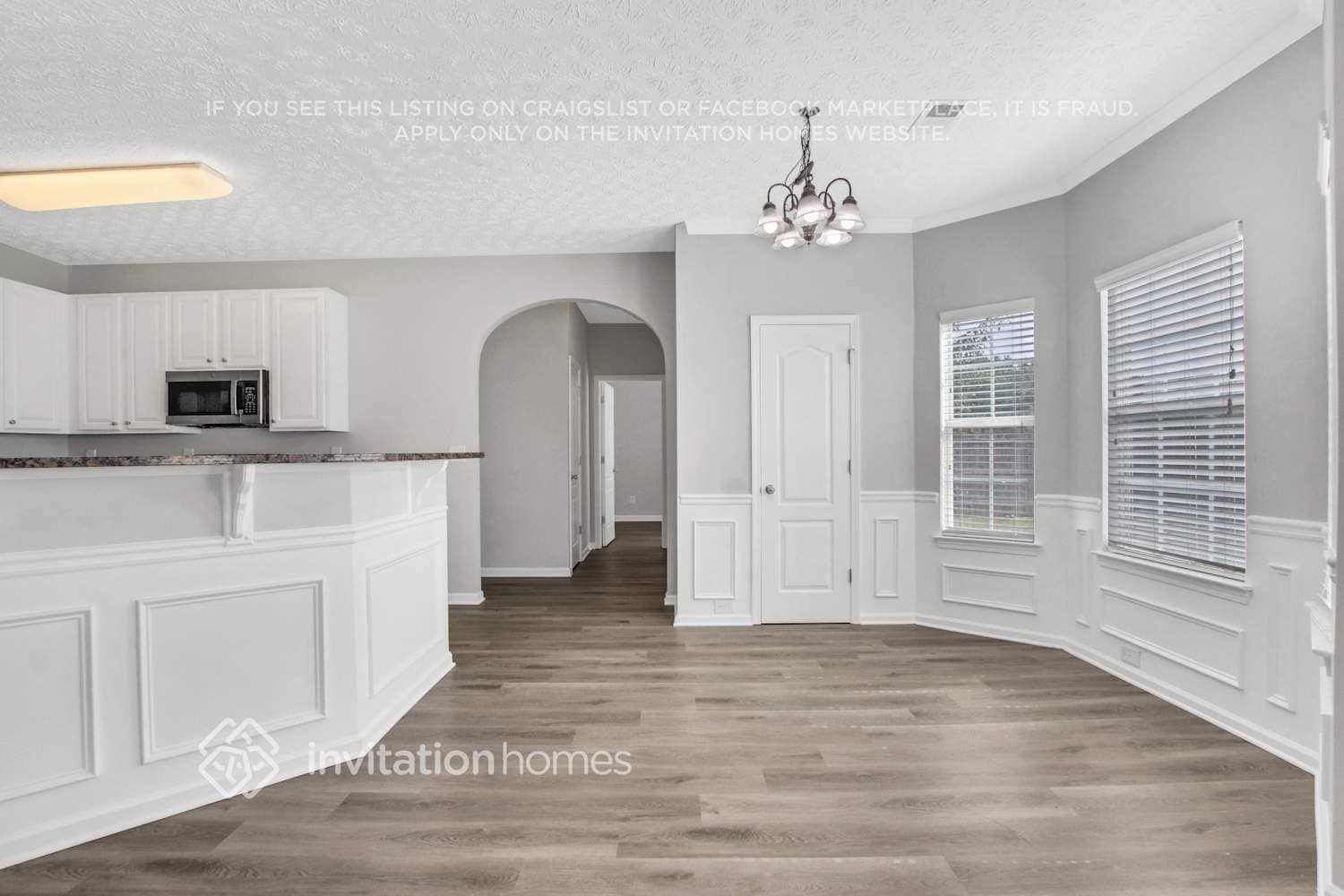 Building Photo - 6516 Snowden Dr