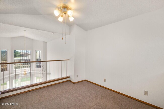 Building Photo - 4612 Loma Grande Dr