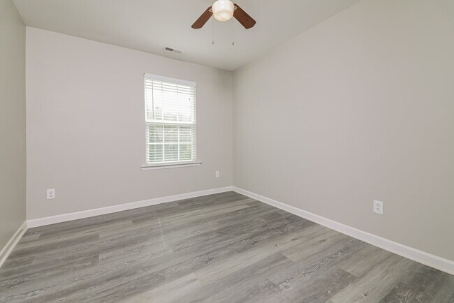 Building Photo - 232 Pamlico Dr