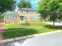 Building Photo - 8003 Postoak Rd