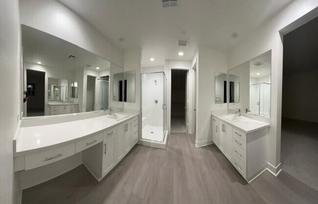 Building Photo - 43329 Passagio Lago Way
