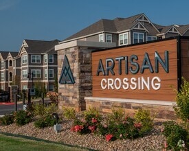 Building Photo - Artisan Crossing Apts