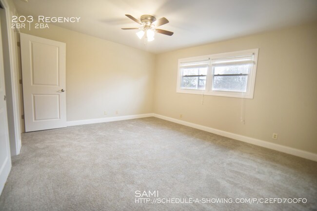 Building Photo - 203 Regency
