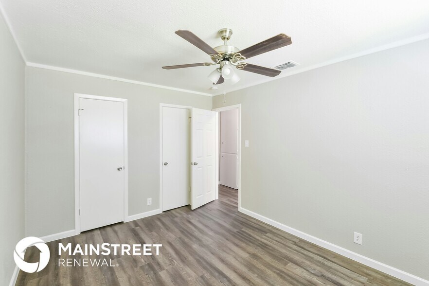 Building Photo - 4082 Sunrise Pass