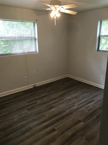 Bedroom - 2678 Ernest Street