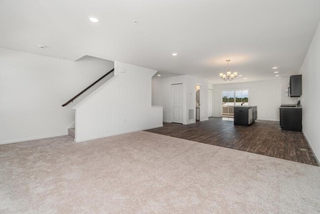 Building Photo - 12 Kenzie Way