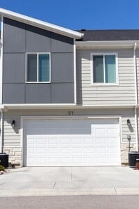 Building Photo - 270 E 1825 N