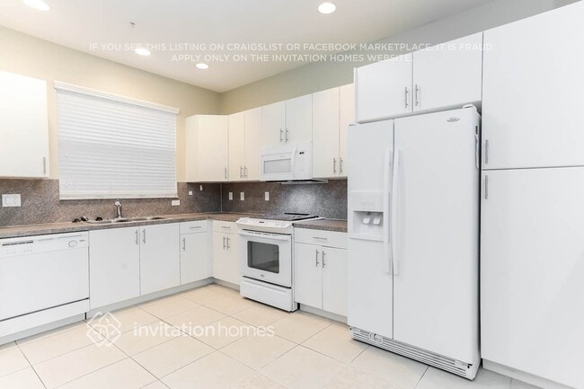 Building Photo - 12691 NW 32nd Ct