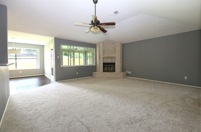 Building Photo - 14002 Taco Ct