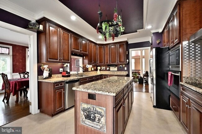 Building Photo - 6250 Traci Joyce Ln