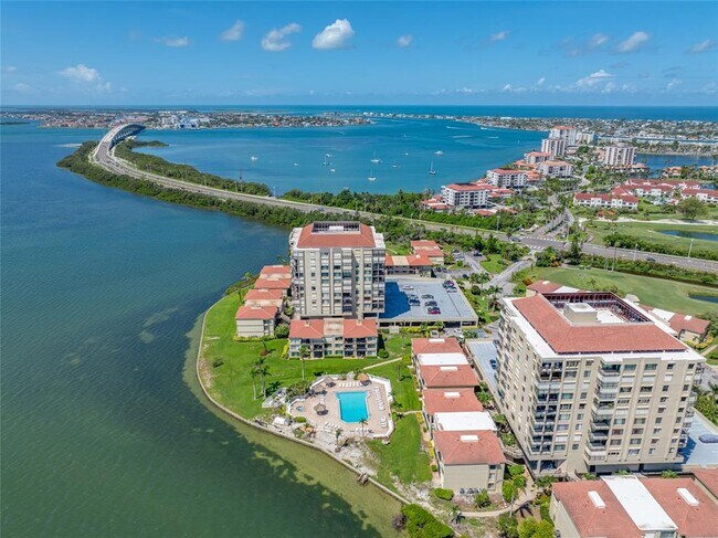 Building Photo - 6372 Palma Del Mar Blvd S