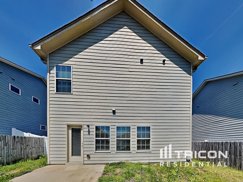 Building Photo - 19 Wesley Drew Ln