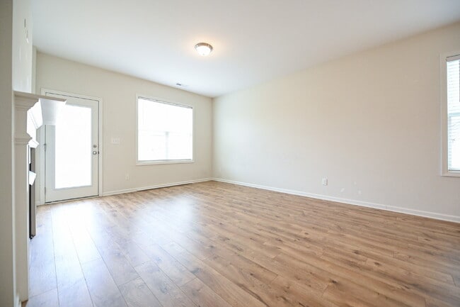 Building Photo - 113 Crawford Pkwy