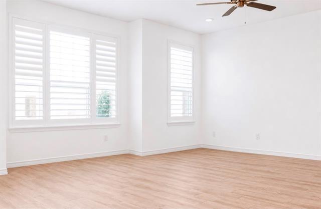 Building Photo - 3730 Malibu Dr