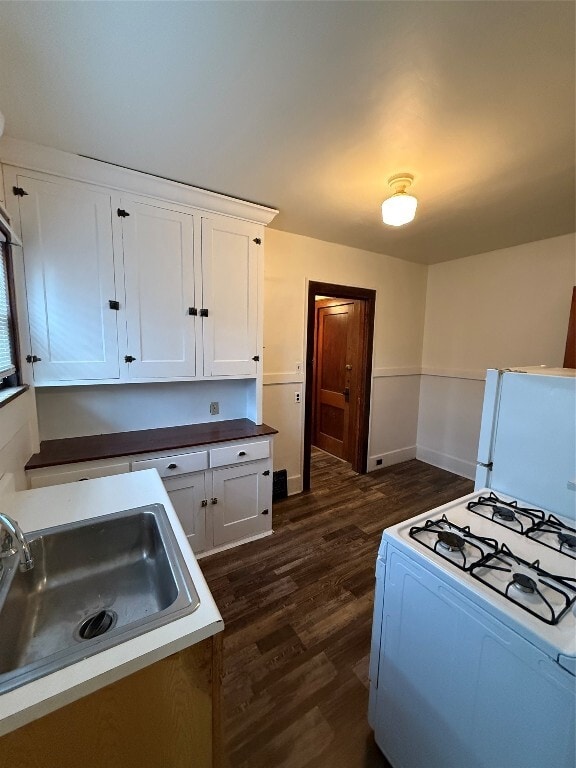 Building Photo - 620 W 5th St