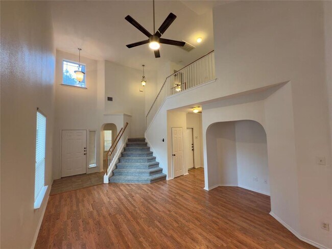 Building Photo - 10317 Laredo Dr