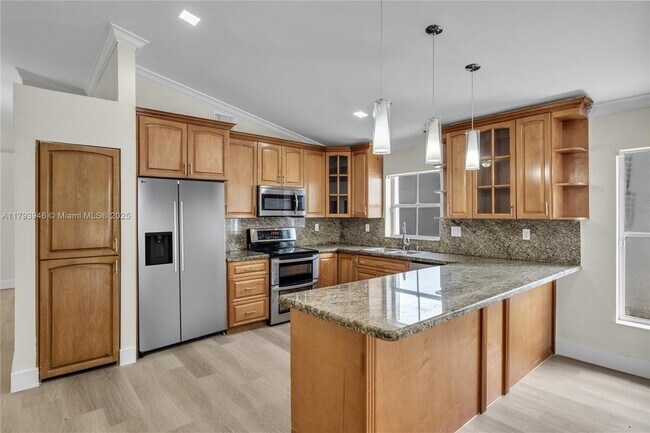 Building Photo - 4470 SW 153rd Ave