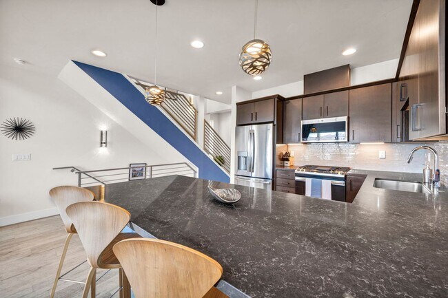 Building Photo - Mid-Town Modern Gem With EV Charger