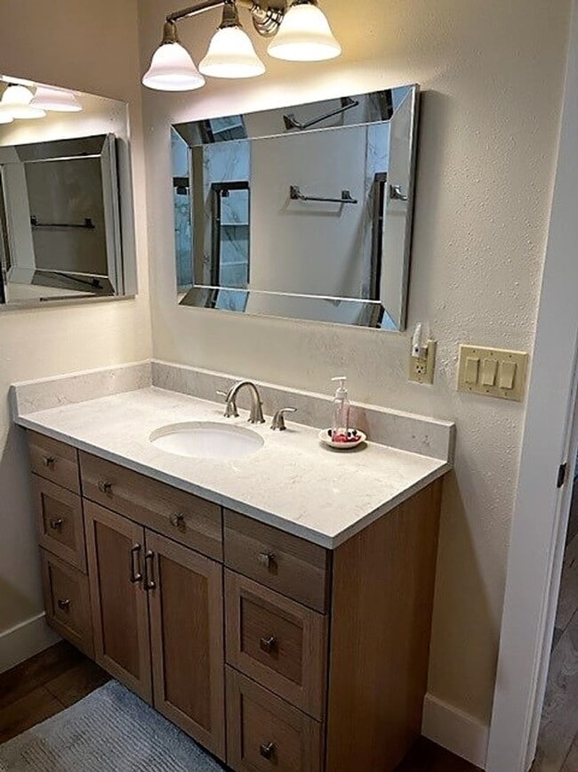 Building Photo - Long Term Rental - Chateau Claire 50