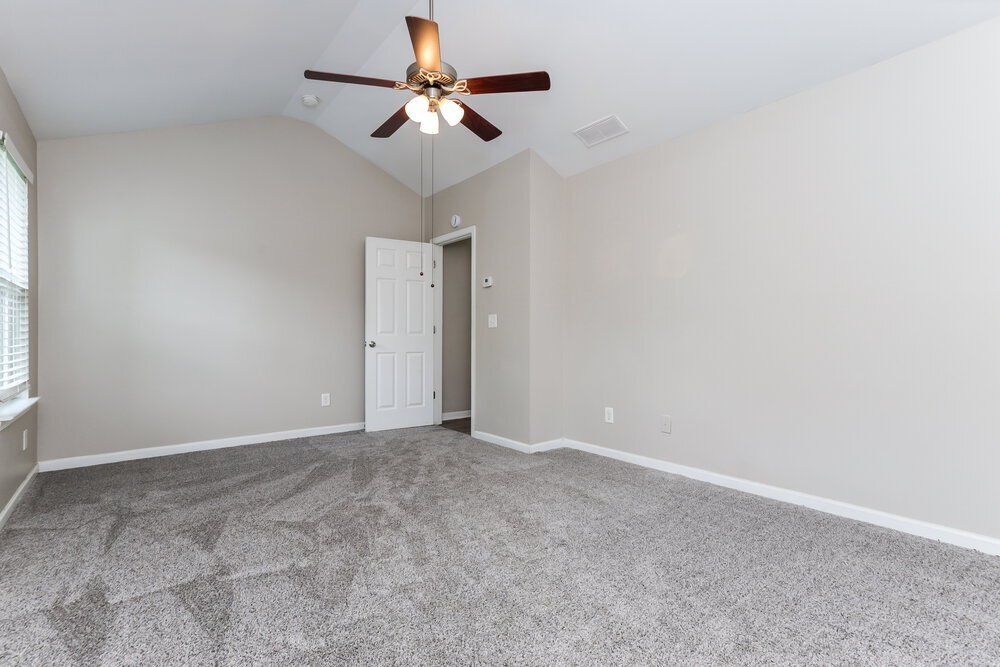 Building Photo - 137 Centerra Springs Dr