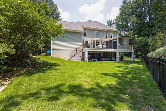 Building Photo - 4332 Cove Way Dr NE