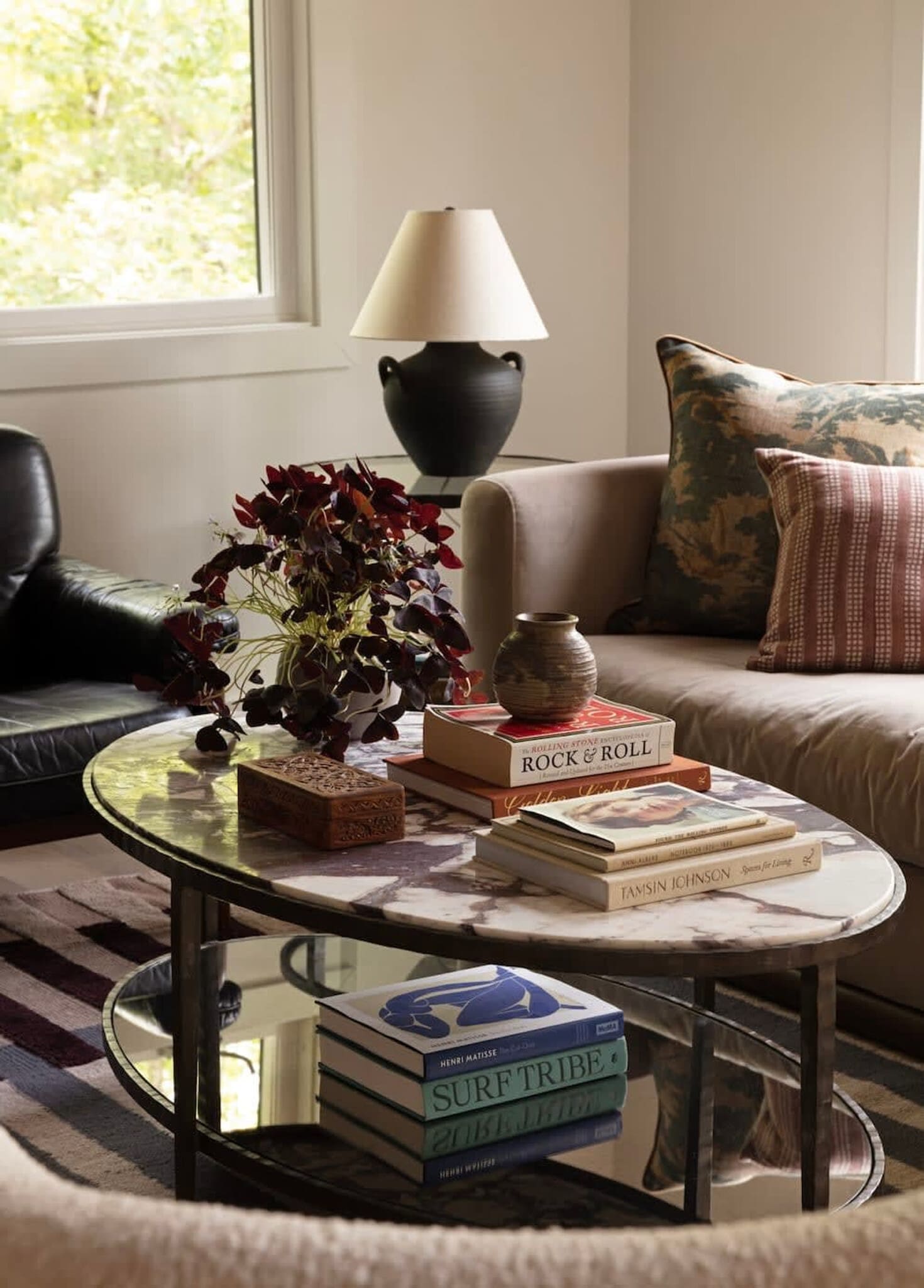 Building Photo - 11889 White Oak Dr