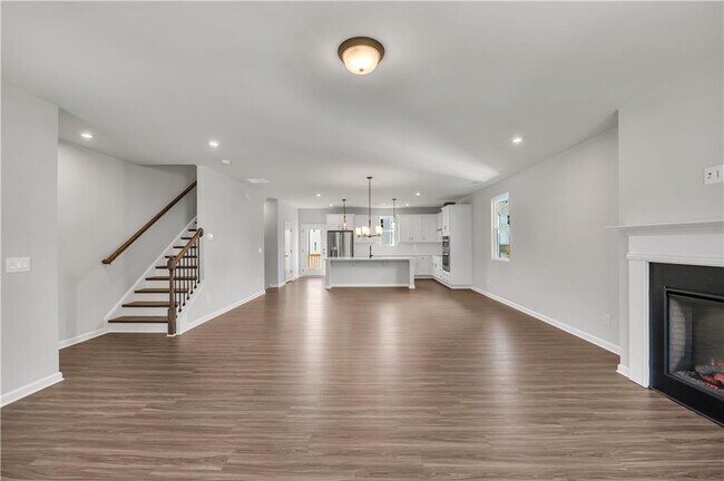 Building Photo - 660 Devon Aly