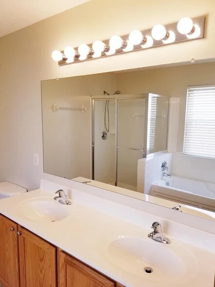 Building Photo - 5912 Treven Way
