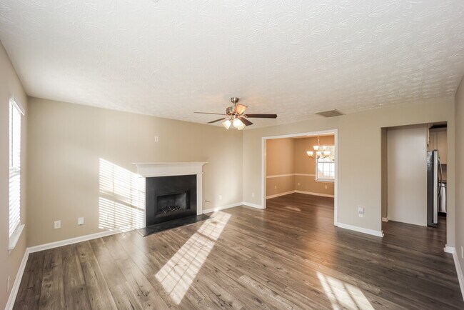 Building Photo - 5476 Perching Pl