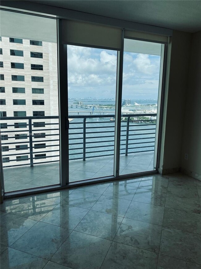 Building Photo - 335 S Biscayne Blvd