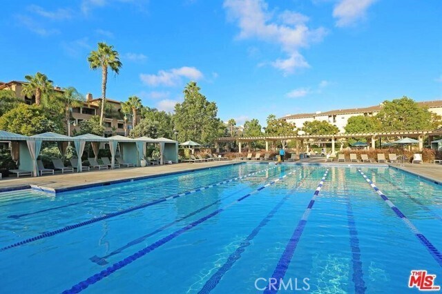 Building Photo - 13044 Pacific Promenade