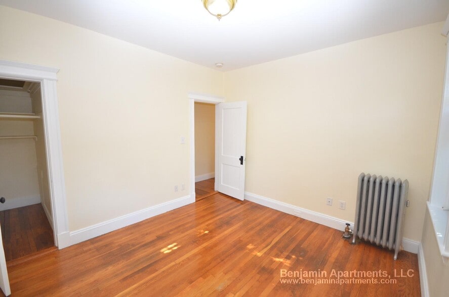 Building Photo - 8 Elko St