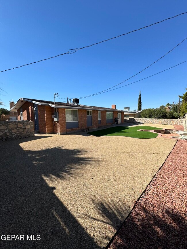 Building Photo - 8701 Grover Dr