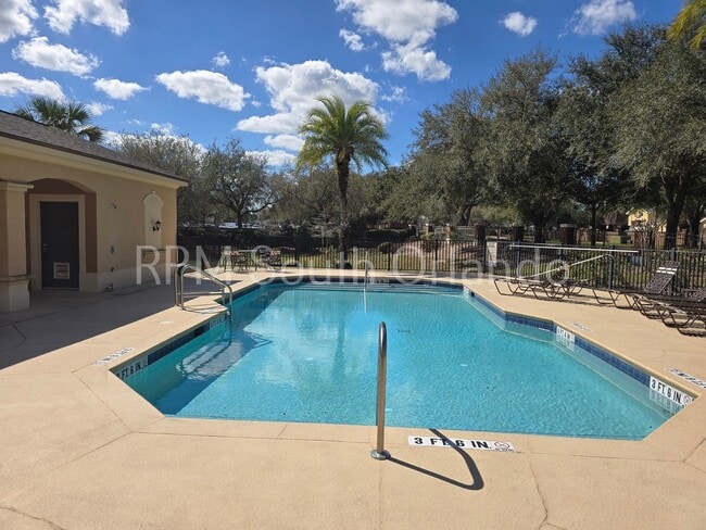 Building Photo - Timacuan Park