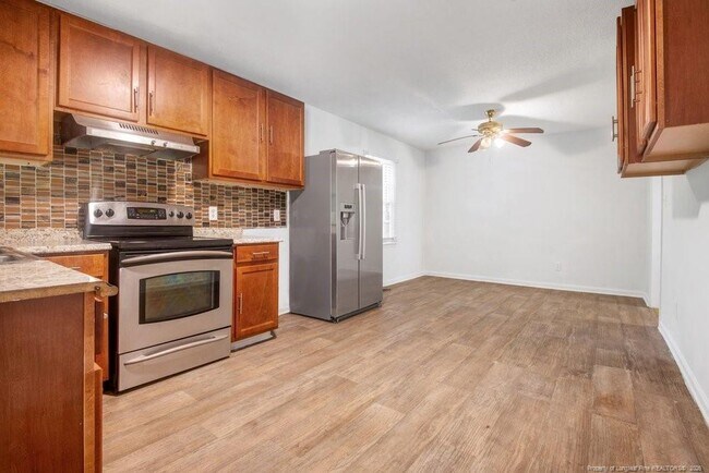 Building Photo - 4572 Westfield Rd