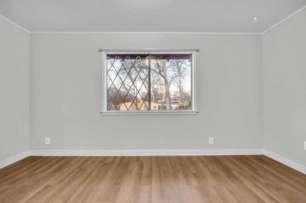 Building Photo - 807 E Broad St