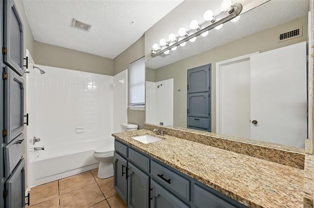 Building Photo - 2509 Woodmont Trail