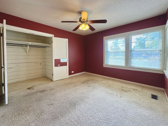 Building Photo - 3 Bedroom/2 Bath House in Batesville