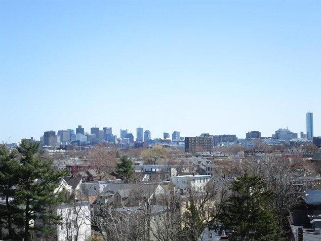 Building Photo - 70 Park St