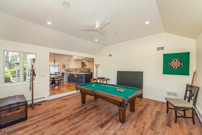 Building Photo - 237 Morris Ave