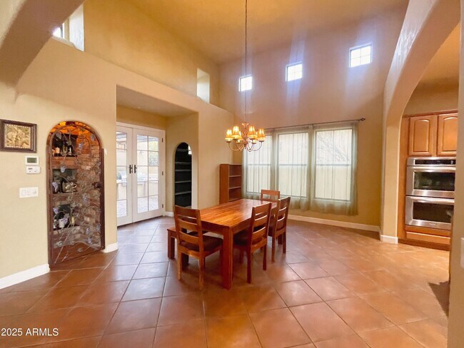 Building Photo - 9443 E Ironwood Bend