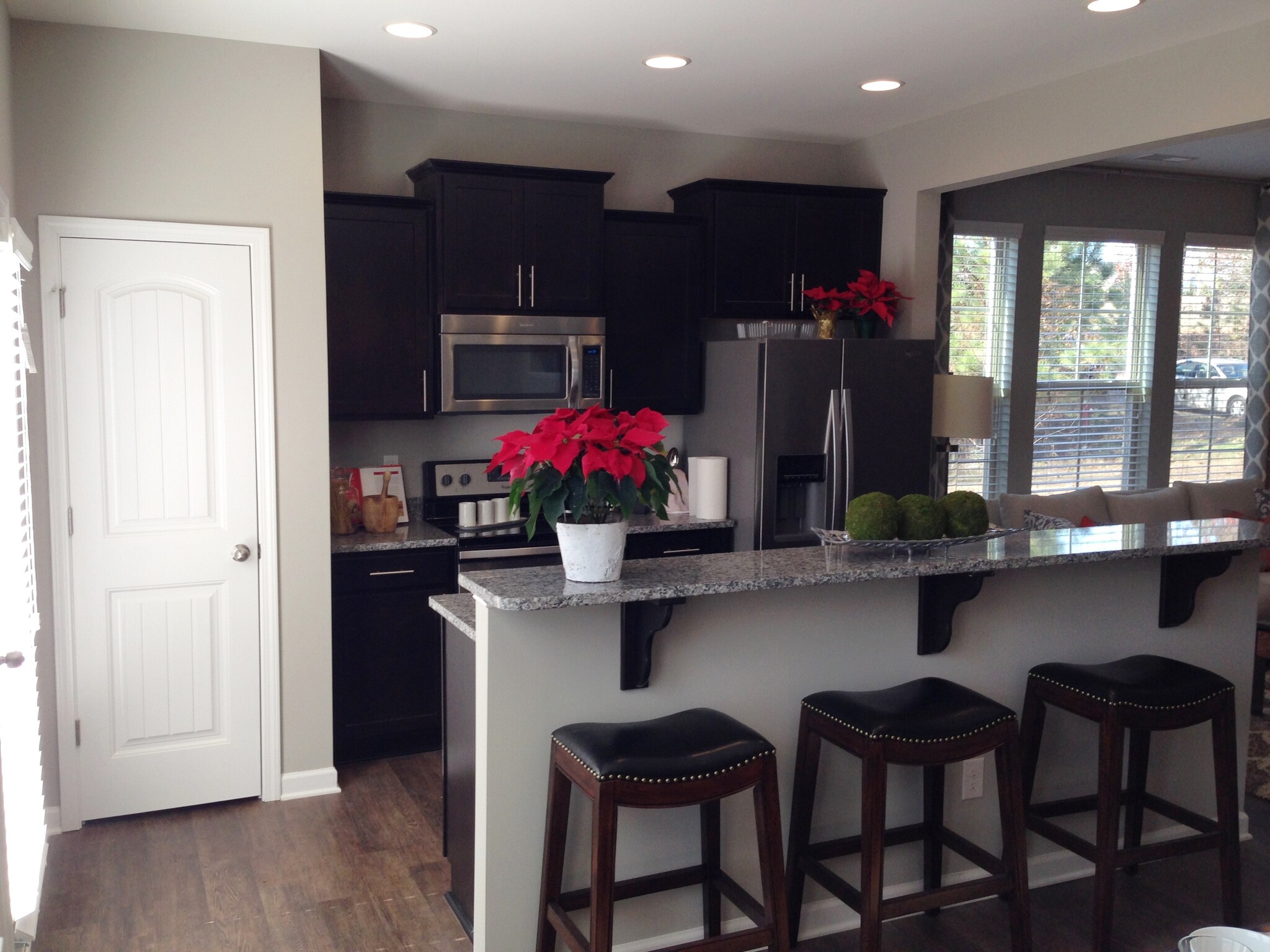 Kitchen - 64 River Dell Townes Ave