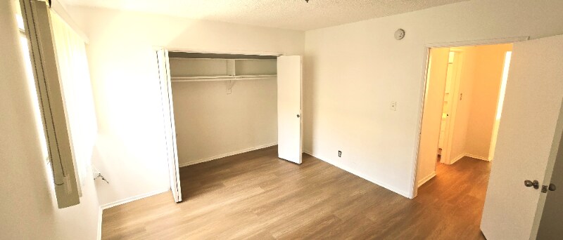 Building Photo - 458 Hayworth Ave