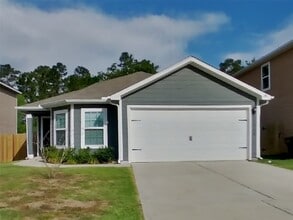 Building Photo - 23048 Shakespeare Dr