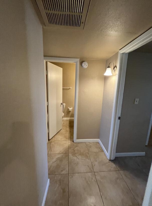 Building Photo - 157 W Inglewood St